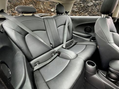 Used 2019 MINI Cooper S image 20