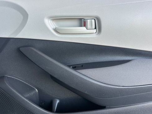 Used 2023 Toyota Corolla LE FWD image 19