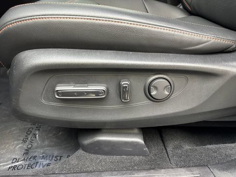 Used 2025 Honda CR-V Sport Touring image 28