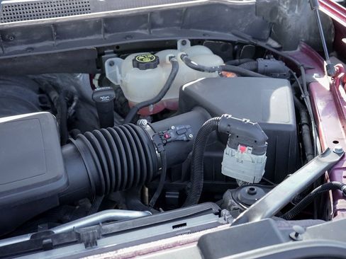 Used 2019 Chevrolet Silverado 1500 High Country image 12