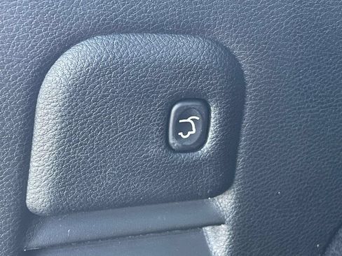 Used 2020 Jeep Grand Cherokee Limited AWD/4WD image 11