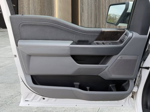 Used 2021 Ford F150 Lariat w/ Equipment Group 501A Mid image 27