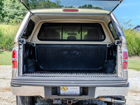 Used 2013 Ford F150 XLT w/ XLT Chrome Pkg RWD image 10