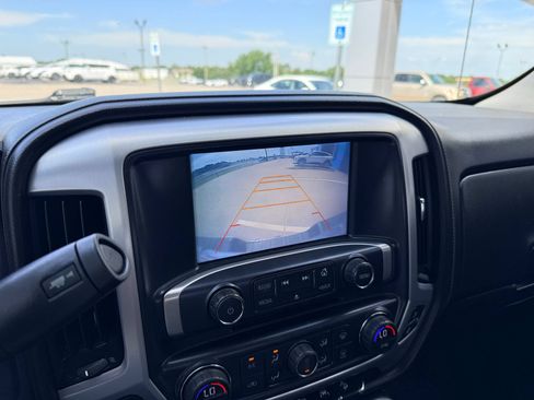 Used 2017 GMC Sierra 1500 SLT AWD/4WD image 17