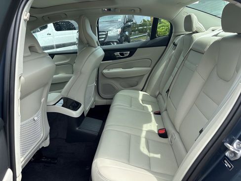 Used 2022 Volvo S60 T8 R-Design Expression w/ Advanced Package image 13