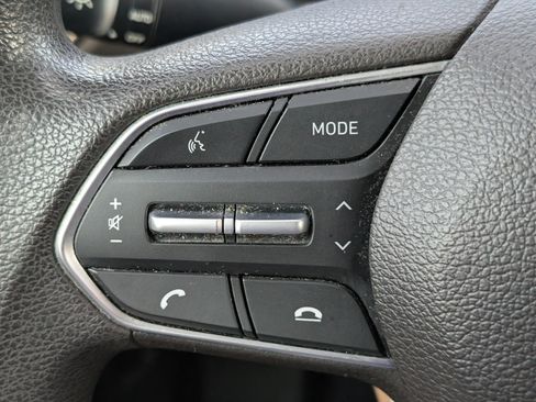 Used 2020 Hyundai Santa Fe SE AWD/4WD image 15