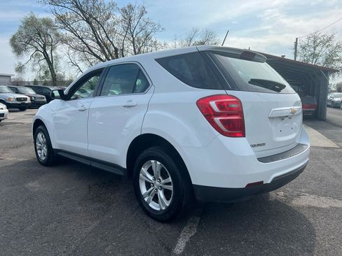 Used 2017 Chevrolet Equinox LS image 8