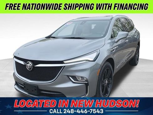 Used 2023 Buick Enclave Essence w/ Experience Buick Package AWD/4WD image 1
