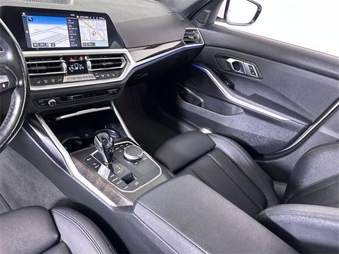 Used 2019 BMW 330i xDrive Sedan w/ Premium Package image 36