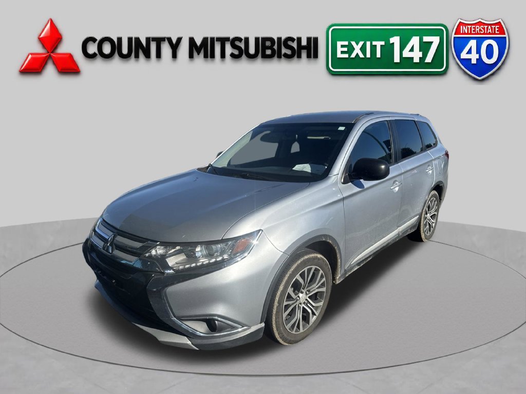 Used 2016 Mitsubishi Outlander ES FWD image 3