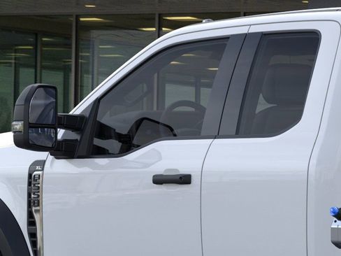 New 2026 Ford F550 4x4 Supercab Super Duty image 20