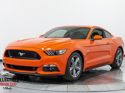 Used 2016 Ford Mustang GT Premium w/ Equipment Group 401A RWD image 7