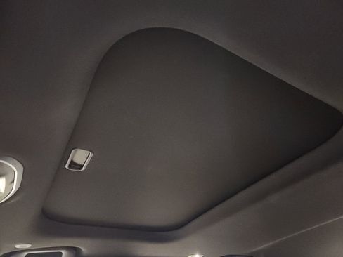 Used 2021 Jeep Grand Cherokee L Altitude image 46