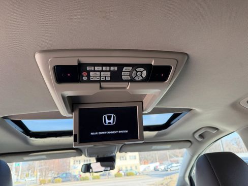 Used 2016 Honda Odyssey EX-L image 10