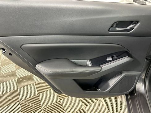 Used 2023 Nissan Altima 2.5 SV FWD image 16