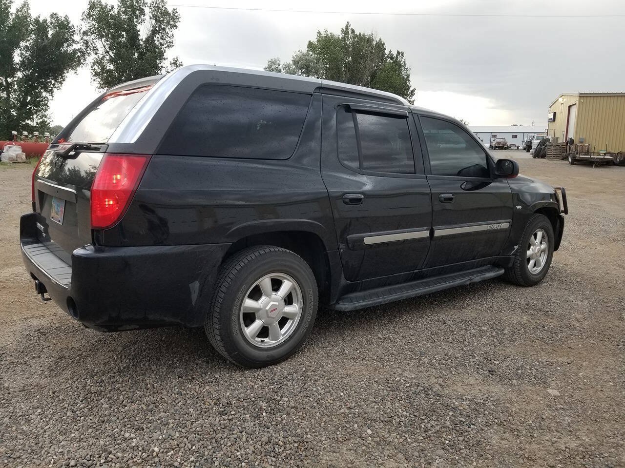 Used 2004 GMC Envoy XUV SLT AWD/4WD image 3