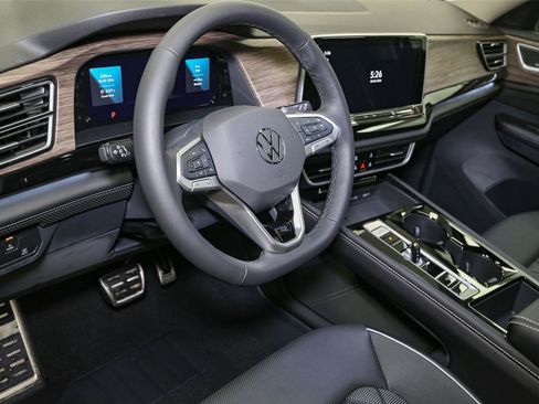New 2026 Volkswagen Atlas SEL Premium R-Line AWD/4WD image 21