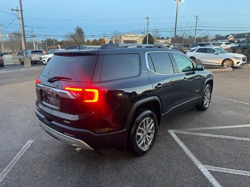 Used 2019 GMC Acadia SLE w/ Driver Alert Package I image 13