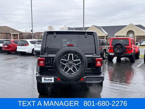 New 2026 Jeep Wrangler Unlimited Sahara AWD/4WD image 4