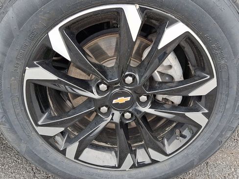 Certified 2023 Chevrolet TrailBlazer LT w/ Convenience Package AWD/4WD image 8