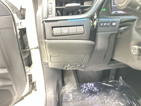 Certified 2025 Lexus ES 350 w/ Premium Package FWD image 37