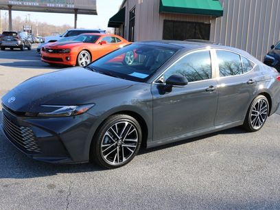 Used 2025 Toyota Camry XLE