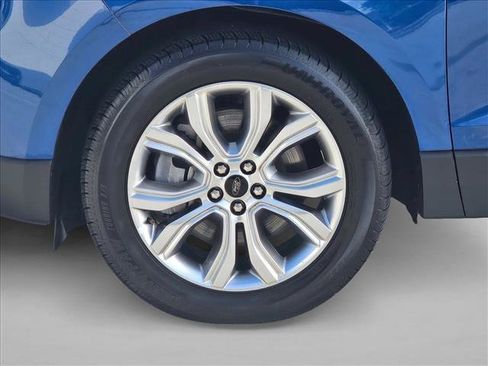 Used 2024 Ford Edge Titanium AWD/4WD image 23