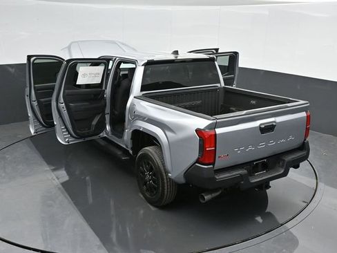 Used 2025 Toyota Tacoma SR image 51