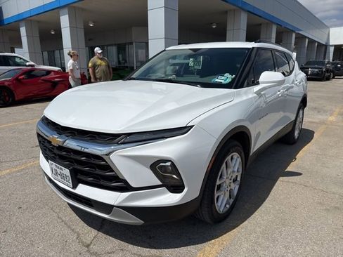 Used 2024 Chevrolet Blazer LT w/ Convenience Package image 1