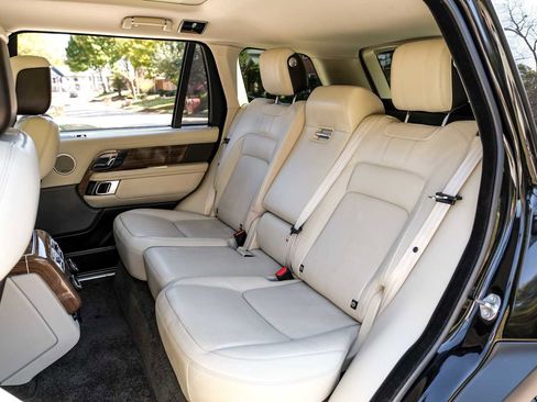 Used 2019 Land Rover Range Rover Long Wheelbase Supercharged image 38