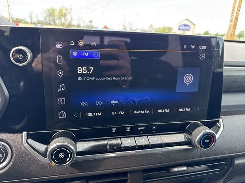 Used 2023 Chevrolet Colorado Trail Boss w/ Technology Package image 16