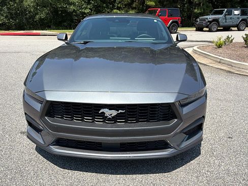 Used 2026 Ford Mustang Coupe RWD image 3