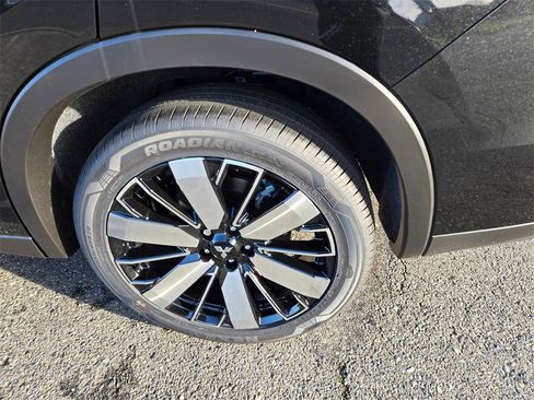New 2026 Mitsubishi Outlander SE image 5