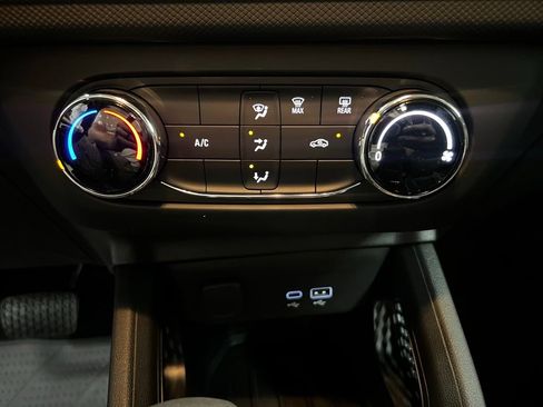 New 2026 Chevrolet TrailBlazer LS w/ LS Convenience Package FWD image 18