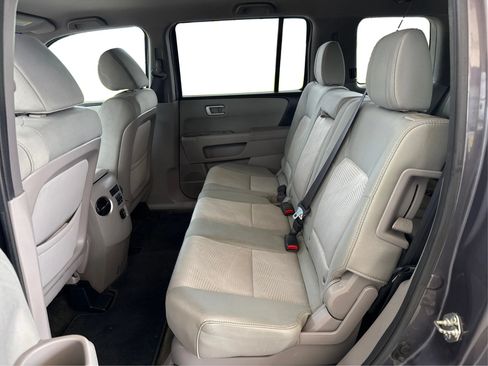 Used 2015 Honda Pilot LX image 10