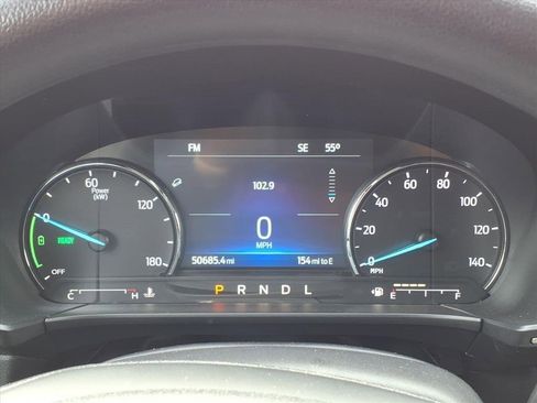 Used 2021 Ford Escape SE image 19