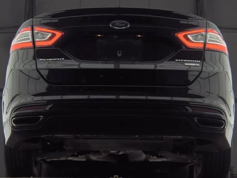 Used 2016 Ford Fusion Titanium image 5