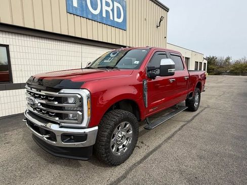 Used 2023 Ford F350 Lariat w/ Lariat Ultimate Package image 4
