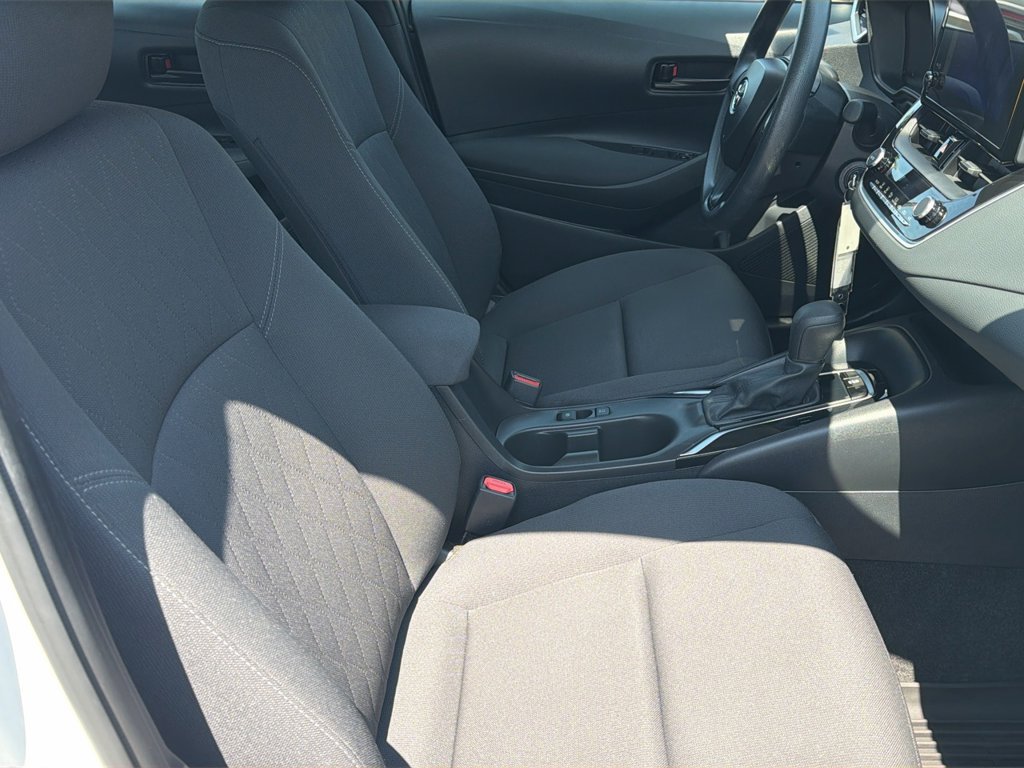 Used 2024 Toyota Corolla LE FWD image 27