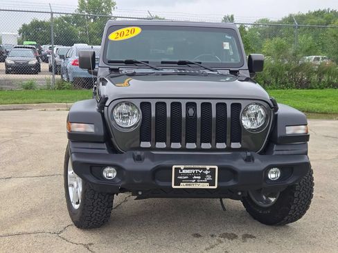 Used 2020 Jeep Wrangler Sport AWD/4WD image 4