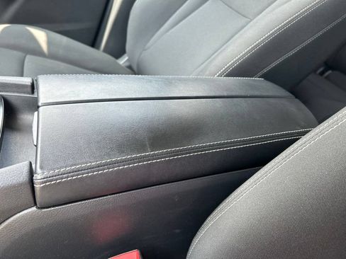 Certified 2024 Nissan Rogue S FWD image 37