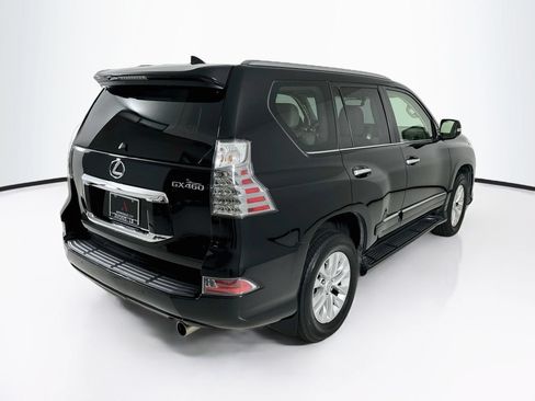 Used 2017 Lexus GX 460 Premium w/ Premium Package AWD/4WD image 8