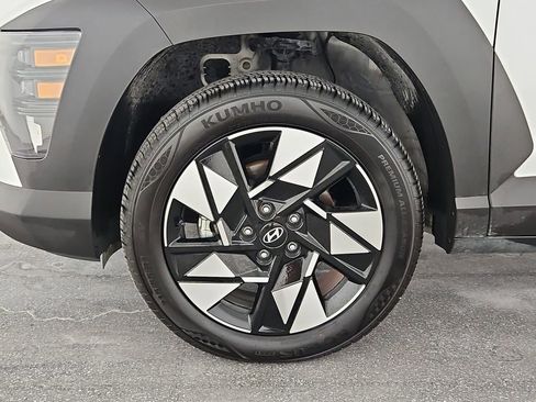 Used 2025 Hyundai Kona SEL image 38
