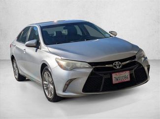 Used 2016 Toyota Camry SE video 3