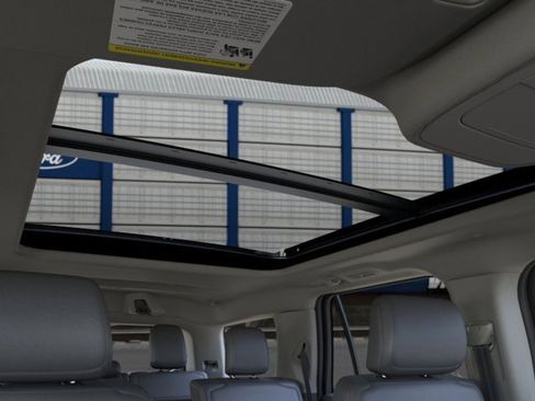 New 2025 Ford Expedition Active image 68