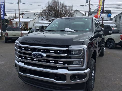 New 2026 Ford F350 Lariat w/ FX4 Off-Road Package image 5