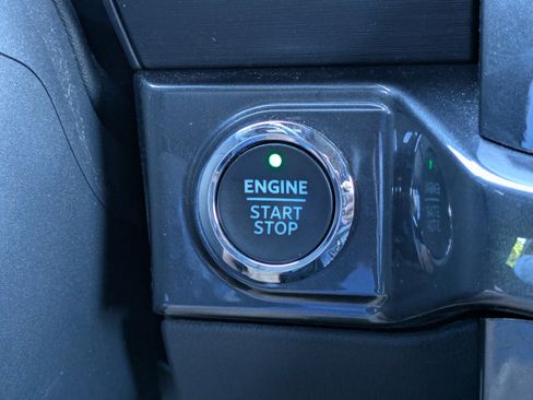 Used 2022 Ford F150 XLT w/ Equipment Group 302A High AWD/4WD image 30