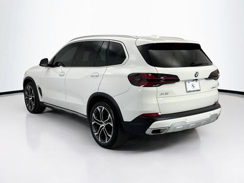 Used 2024 BMW X5 xDrive40i w/ Premium Package AWD/4WD image 7