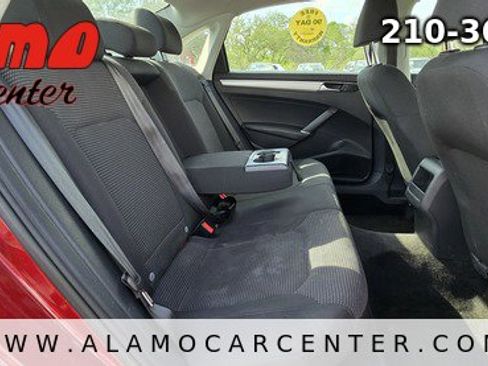 Used 2016 Volkswagen Passat 1.8T R-Line FWD image 20