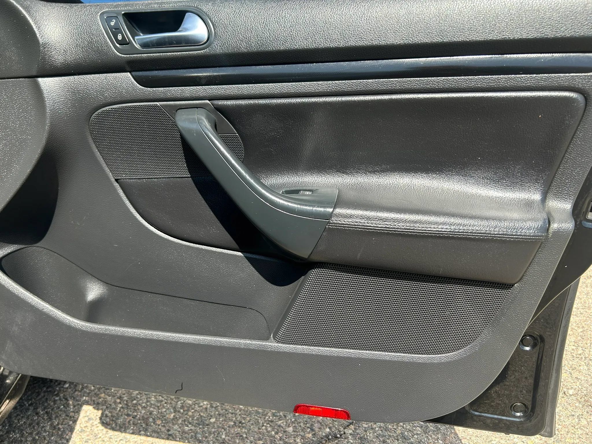 Used 2012 Volkswagen Jetta TDI FWD image 12